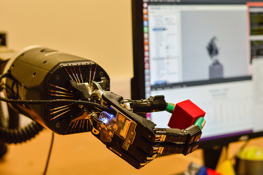 RobotsLab Ultra: робот-манипулятор под управлением ROS 2, визуализация в RViz